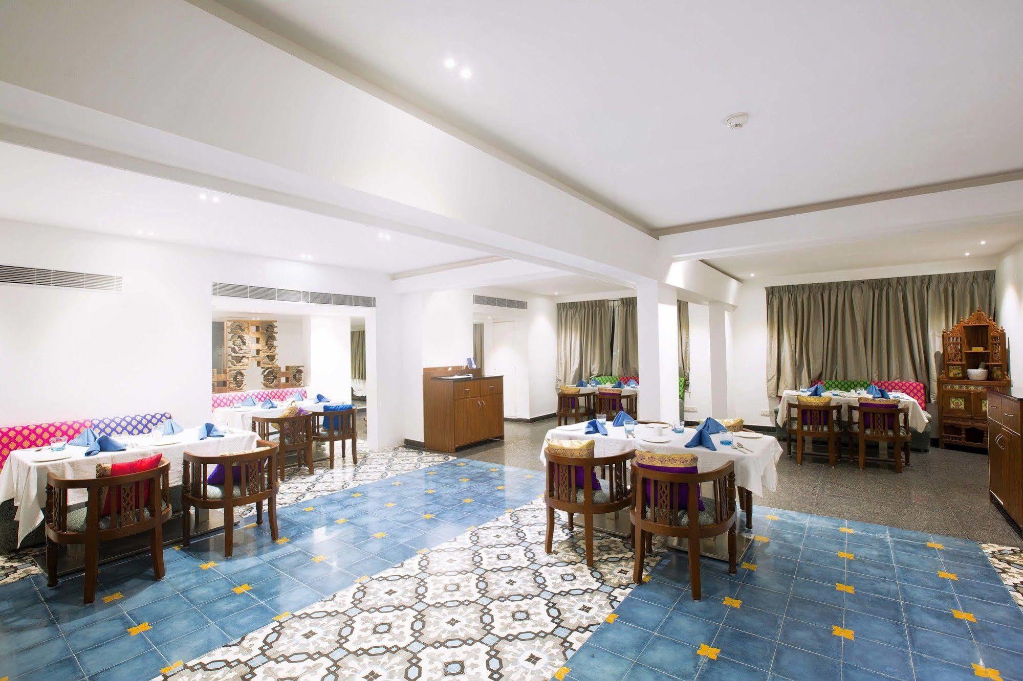 Regenta Central Deccan Chennai, Royapettah Ngoại thất bức ảnh