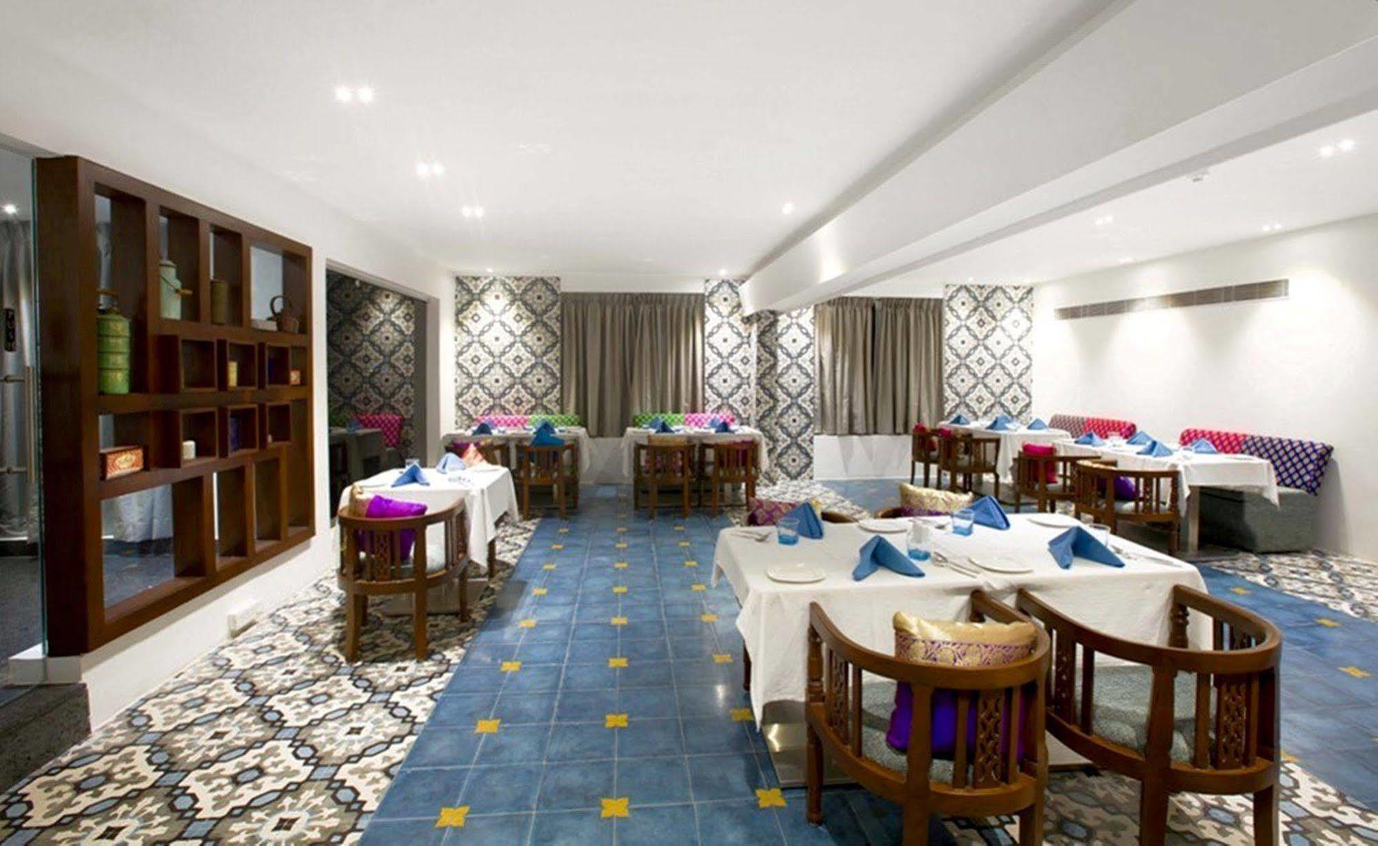 Regenta Central Deccan Chennai, Royapettah Ngoại thất bức ảnh