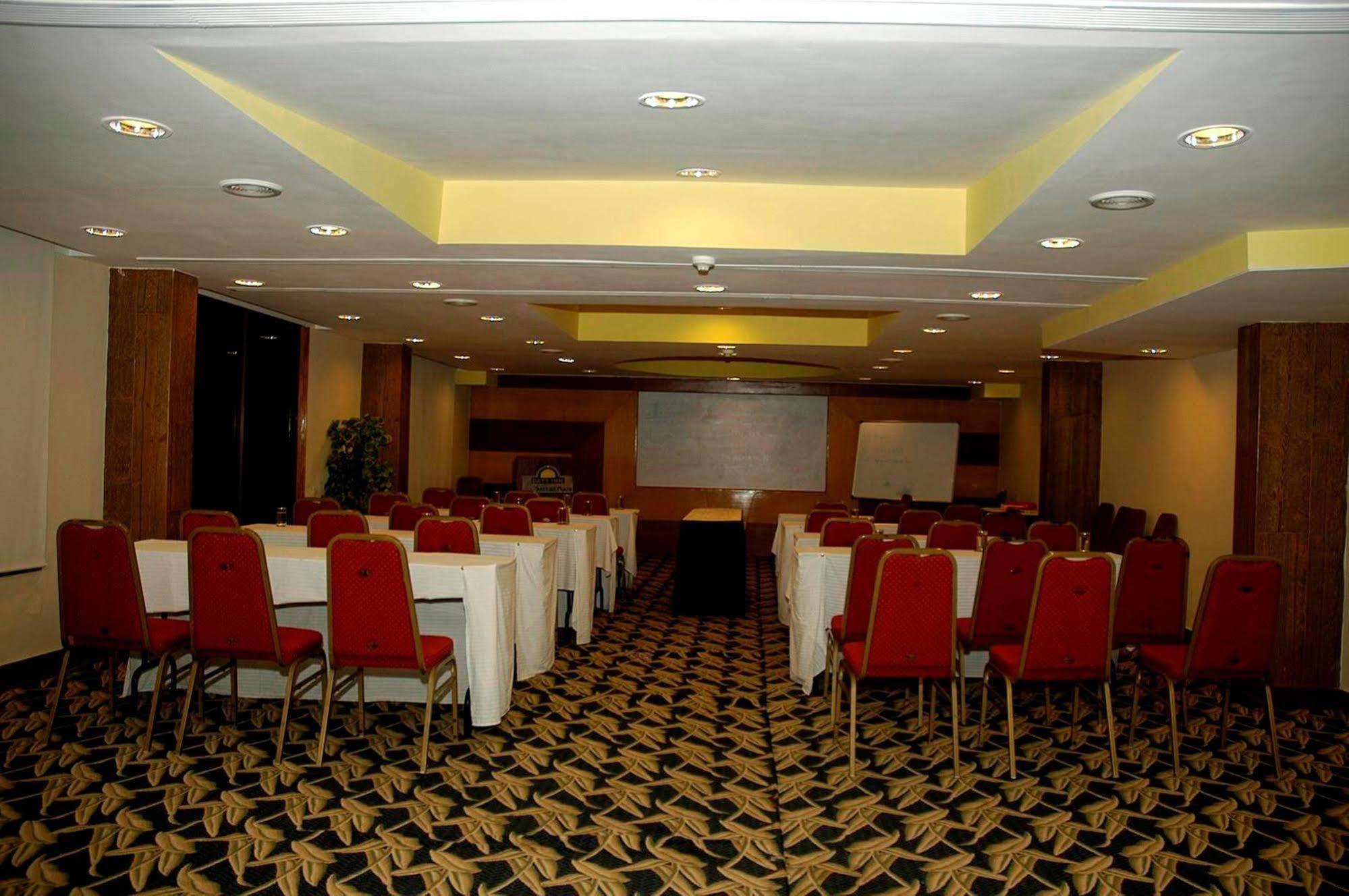 Regenta Central Deccan Chennai, Royapettah Ngoại thất bức ảnh